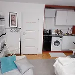 918a Center Tamars Варшава