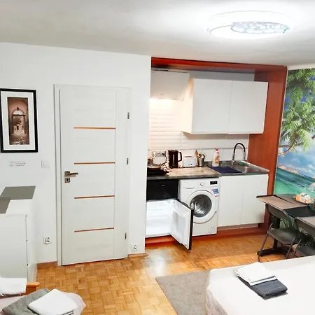 918a Center Tamars *