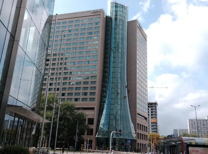 918a Center Tamars Apartman Varsó