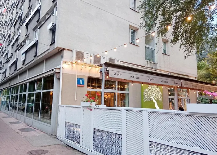 918a Center Tamars * Varsó