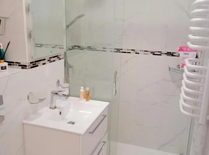 918a Center Tamars *