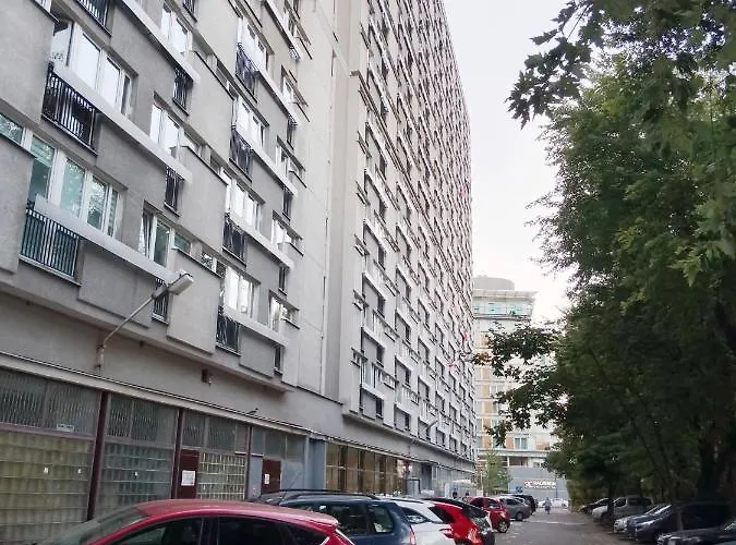 918a Center Tamars * Varsó